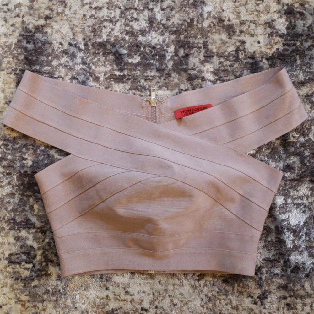 Thick bandage off shoulder crop top